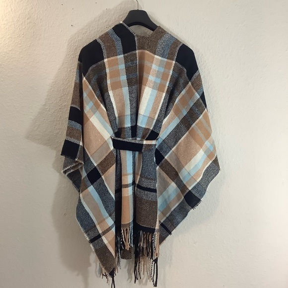 New Aerosoles plaid Wrap cape sweater wrap with belt O/S One size fits most - Picture 10 of 12